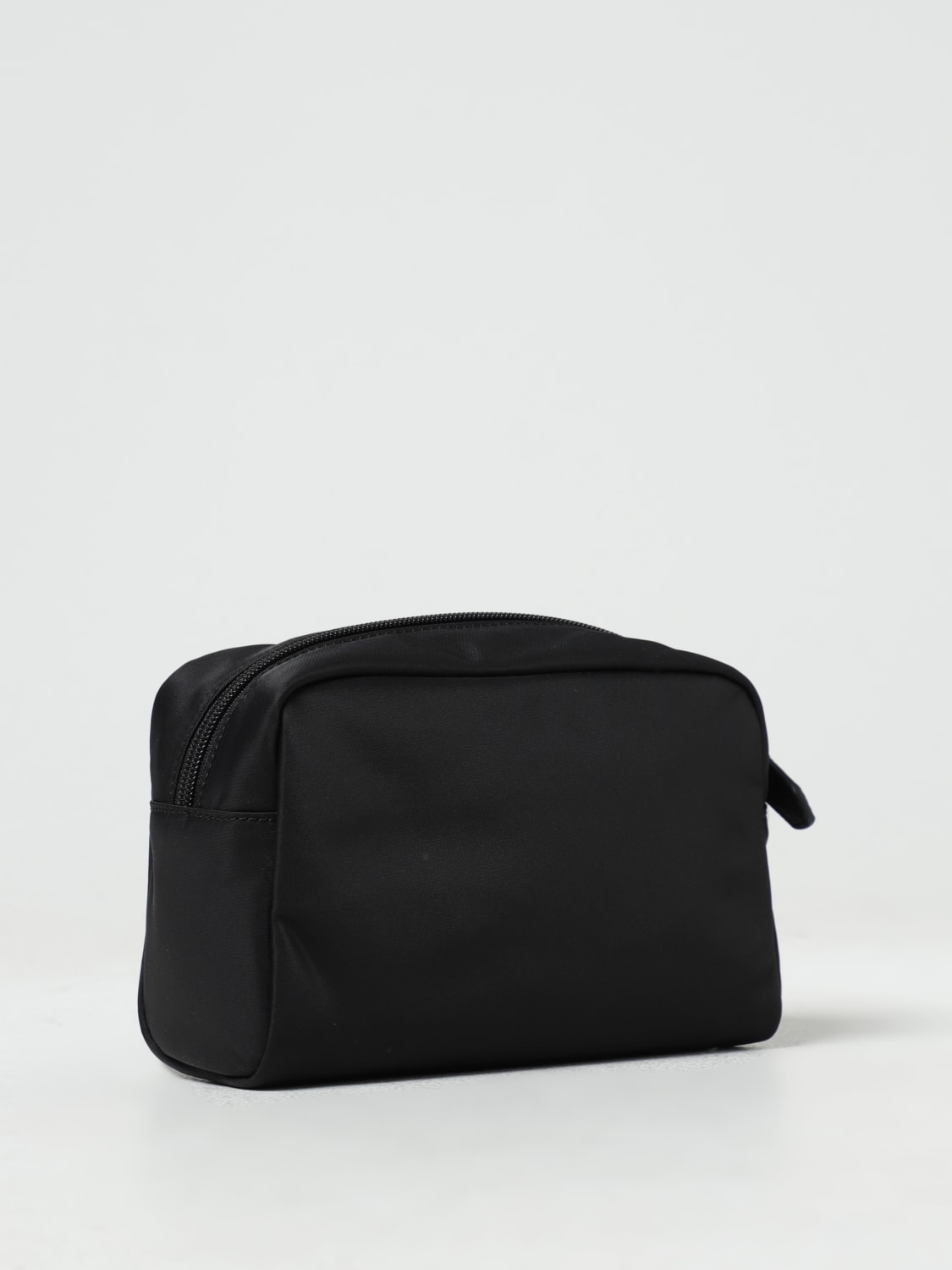 Armani beauty bag 2025