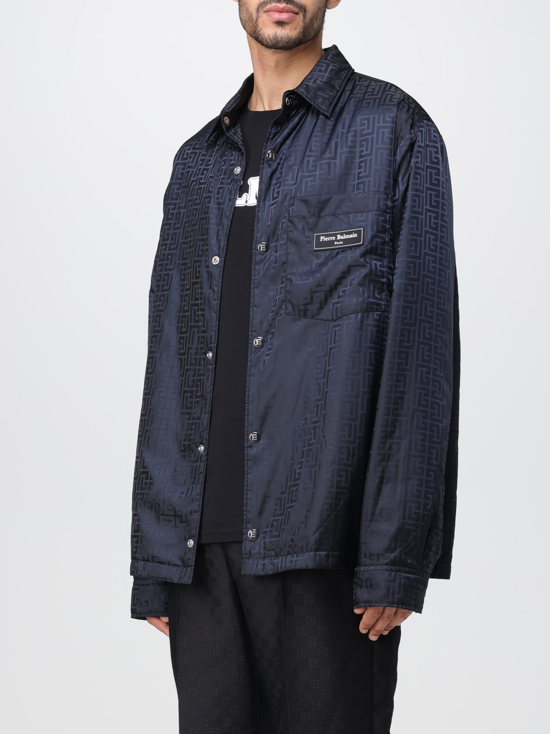 BALMAIN: Overshirt in nylon con monogram - Nero | Giacca Balmain  BH1HD001XB11 online su GIGLIO.COM