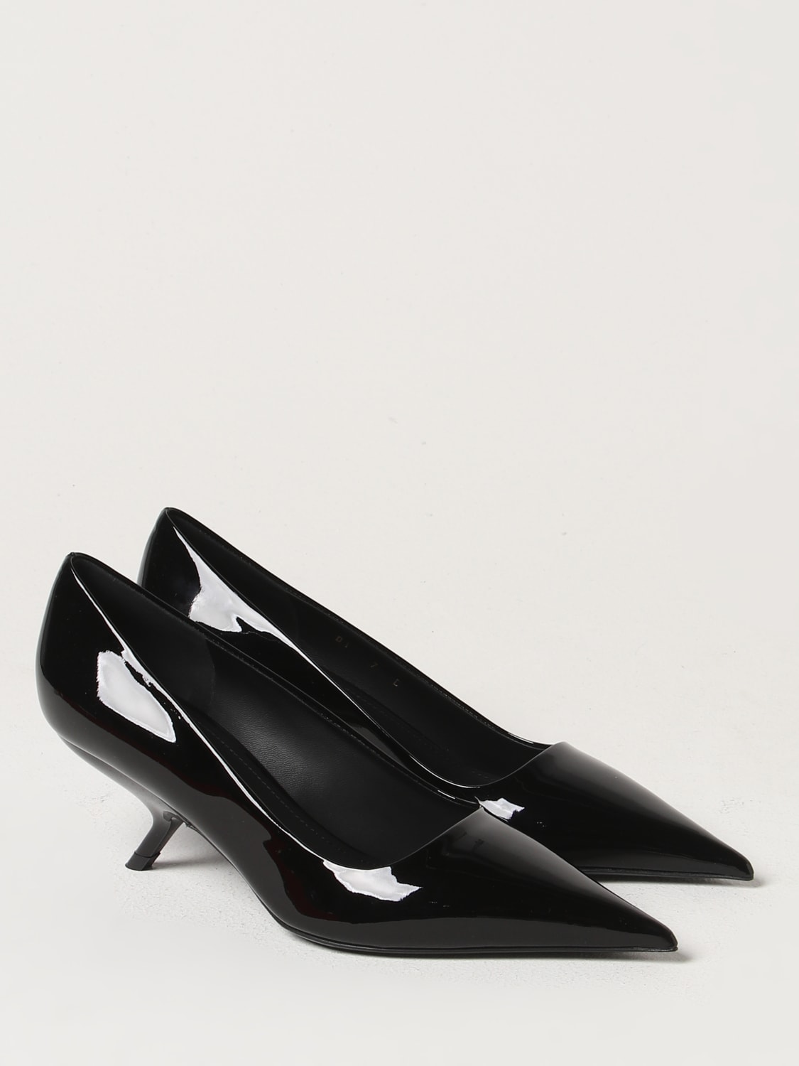 FERRAGAMO HIGH HEEL SHOES: Ferragamo Eva pumps in patent leather, Black - Img 2