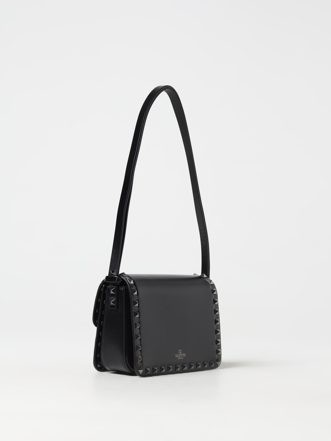 black rockstud leather shoulder bag