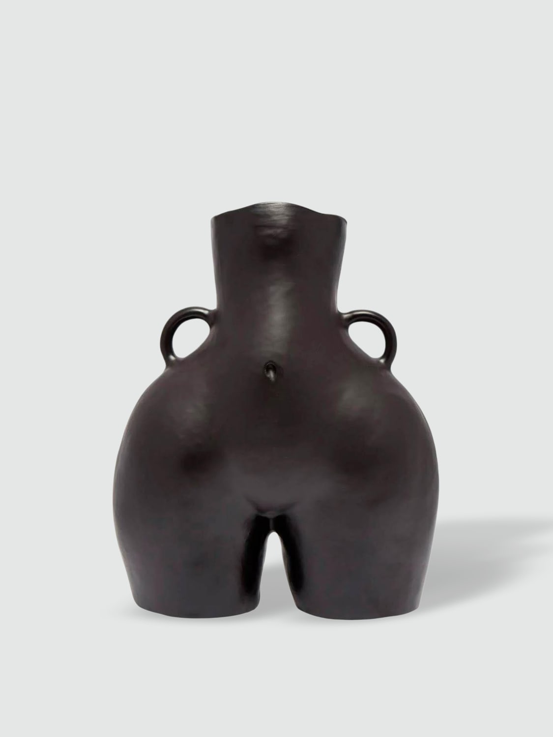 ANISSA KERMICHE: Vases lifestyle - Black | Anissa Kermiche ANISSA KERMICHE: Vases lifestyle - Black | Anissa Kermiche