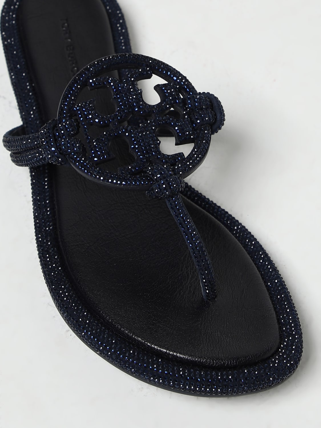 シューズ・サンダルその他 TORY BURCH Woman Flat sandals Blue 152177 430 Tory Burch Outlet: Miller flip flops in suede with