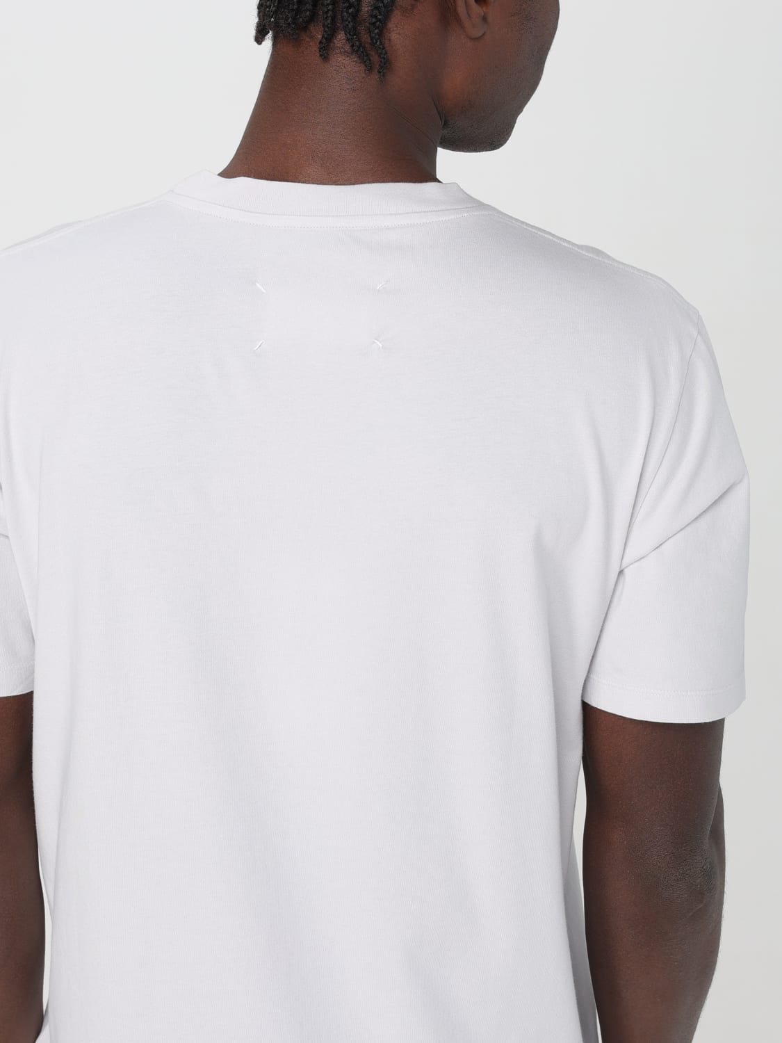 Tシャツ・カットソー MAISON MARGIELA Men T-shirt White S50GC0690S24347 364 Maison Margielaアウトレット:Tシャツ メンズ - ホワイト