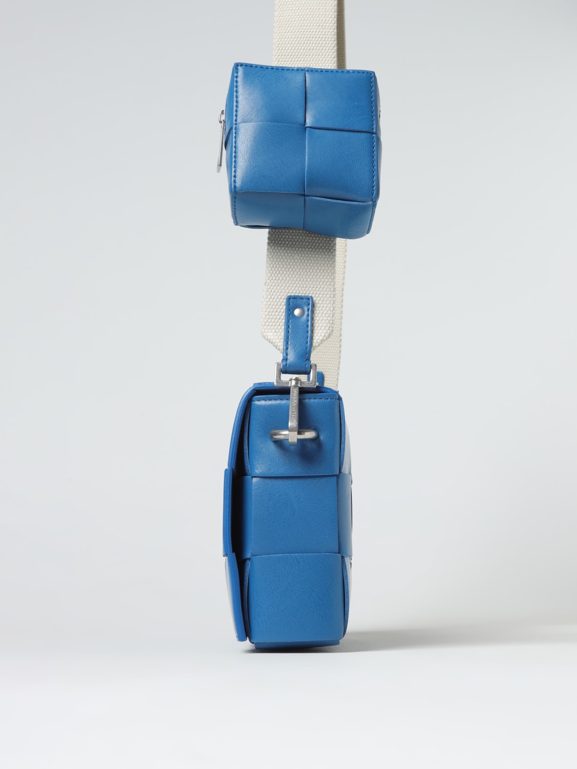 BOTTEGA VENETA BORSA A TRACOLLA: Borsa Cassette Bottega Veneta in pelle intrecciata, Blue - Img 3