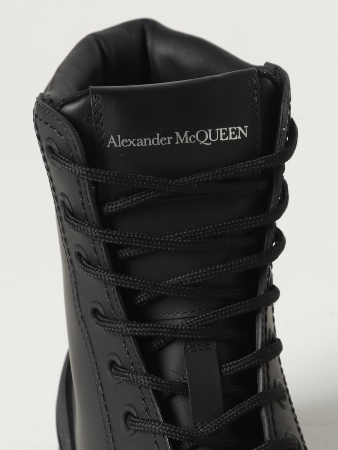 ブーツ ALEXANDER MCQUEEN Men Boots 777808WIEQ11000 Black Alexander McQueen Boots 'Black' 777808WIEQ11000