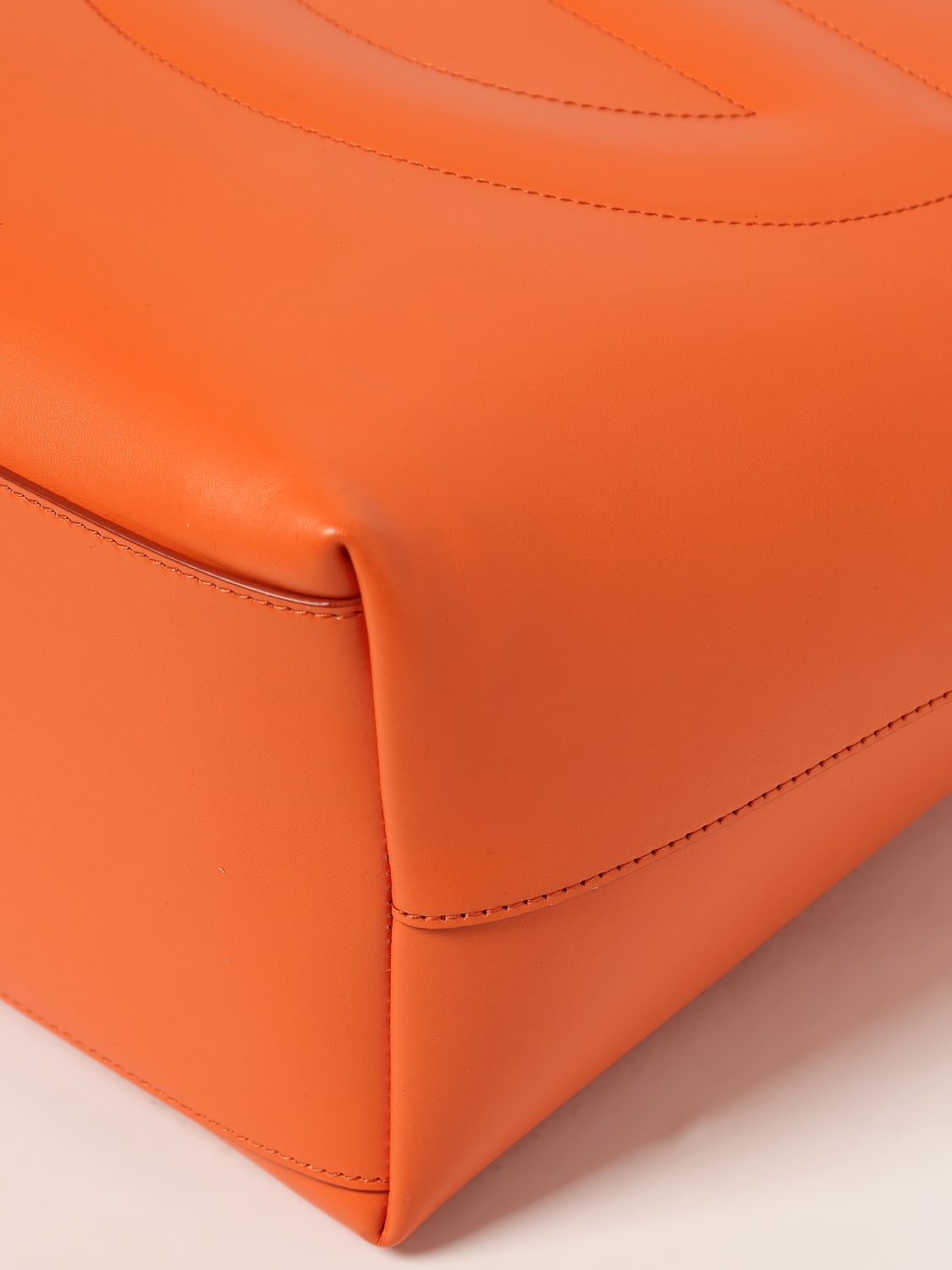 トートバッグ DOLCE & GABBANA Woman Tote bags Orange BB7338AW576 80244 DOLCE & GABBANA: bag in leather with monogram - Orange