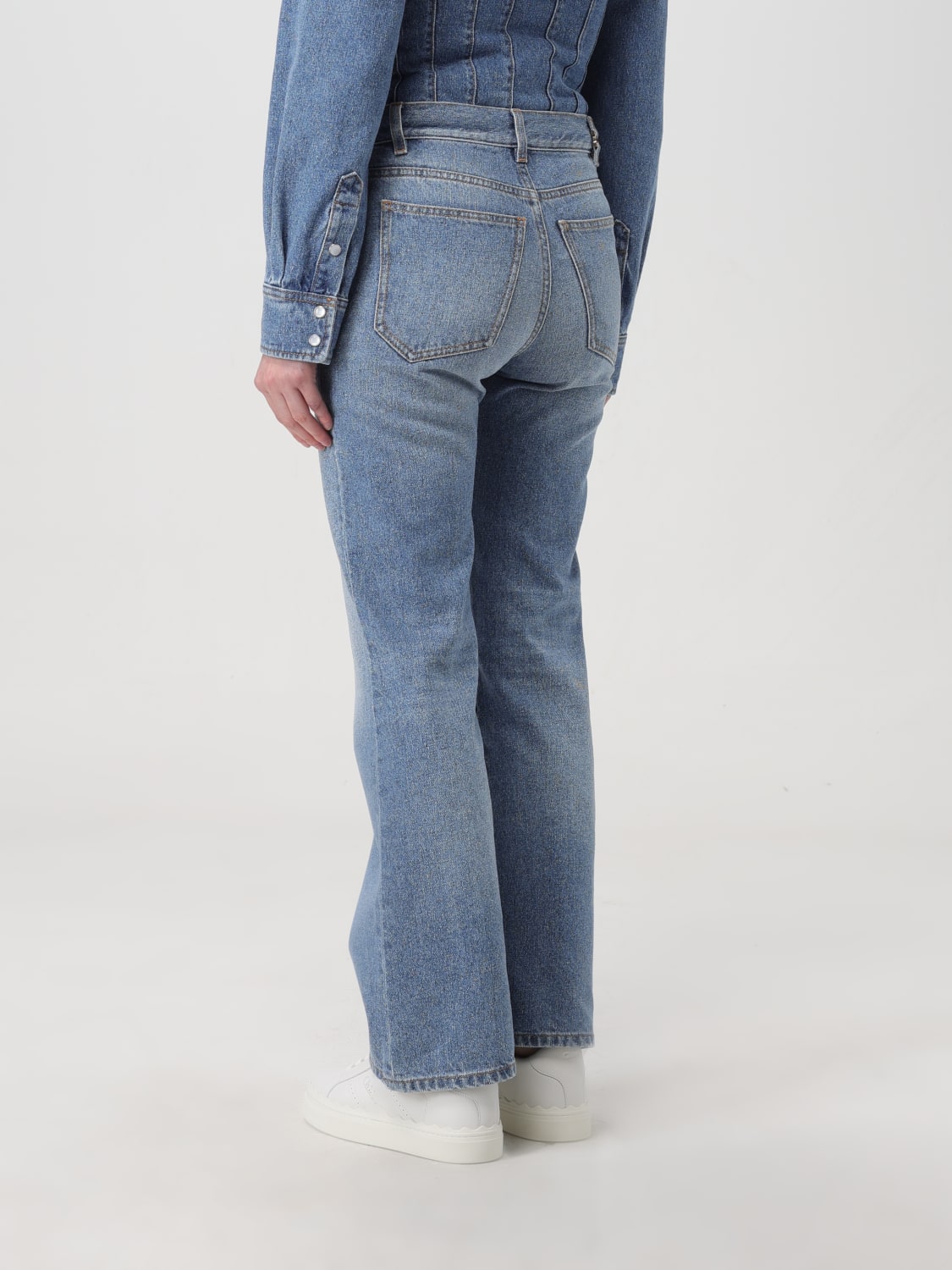 デニム・ジーパン CHLOE Woman Jeans Blue C24SDP03157 470 Chloé High Rise Bootcut Jeans In Denim | Chloé US