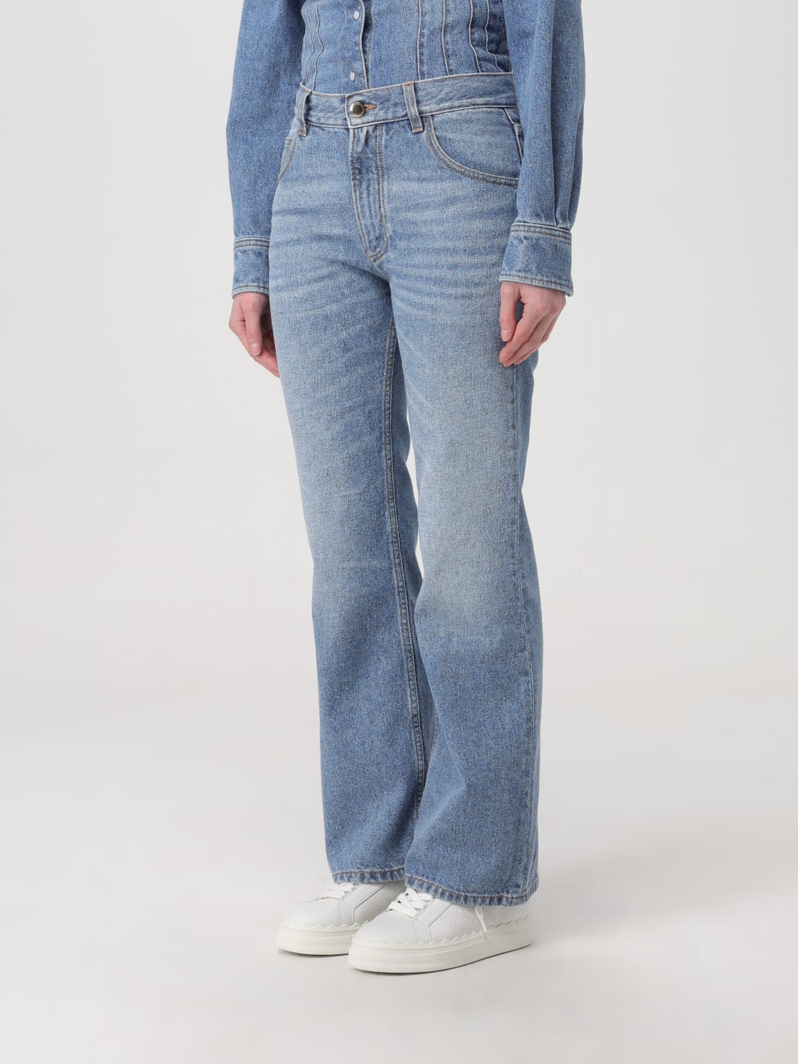 デニム・ジーパン CHLOE Woman Jeans Blue C24SDP01157 470 Chloé Denim Jeans | Chloé US