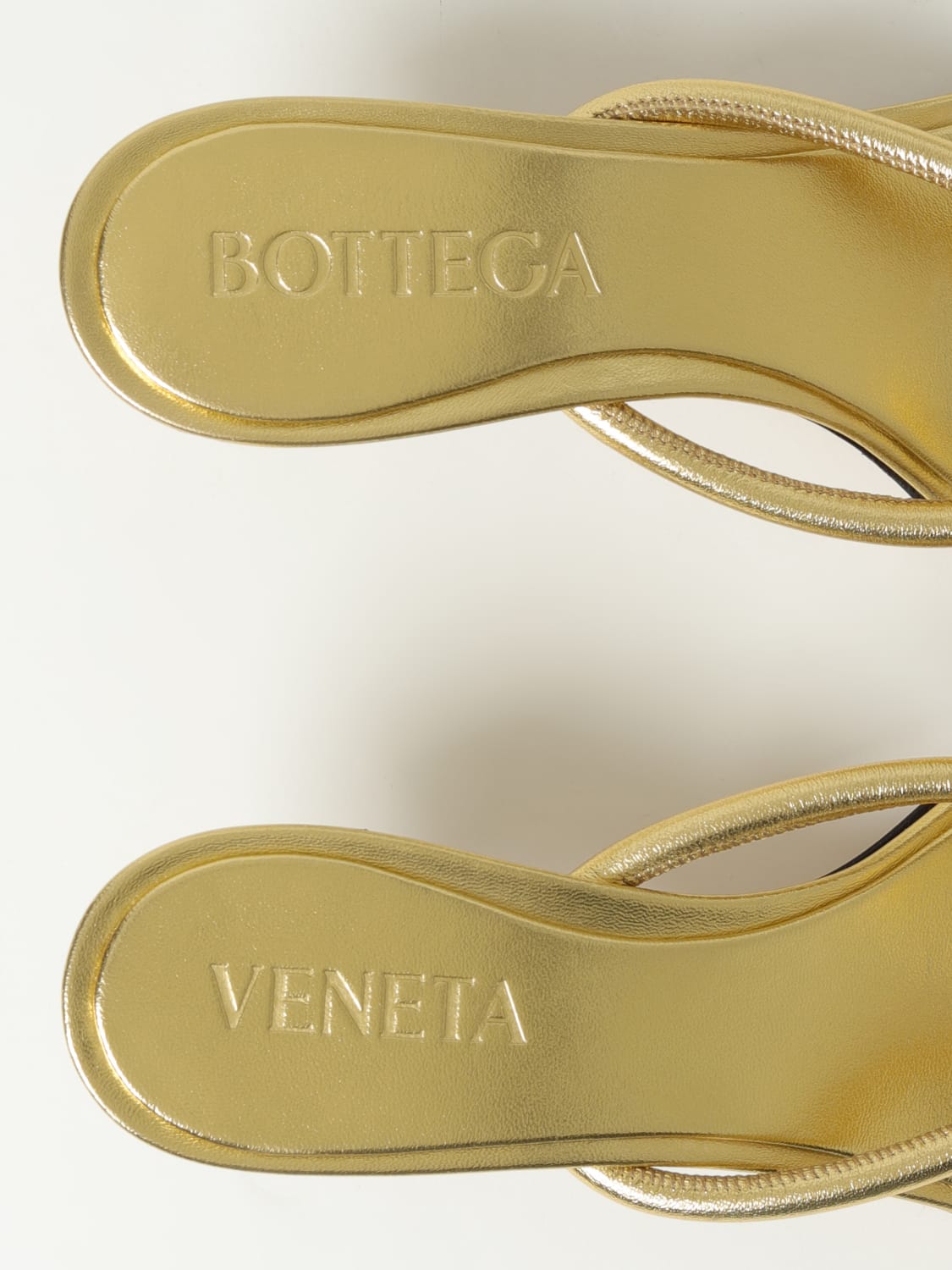 BOTTEGA VENETA 高跟凉鞋: 鞋 女士 Bottega Veneta, 金色 - Img 4