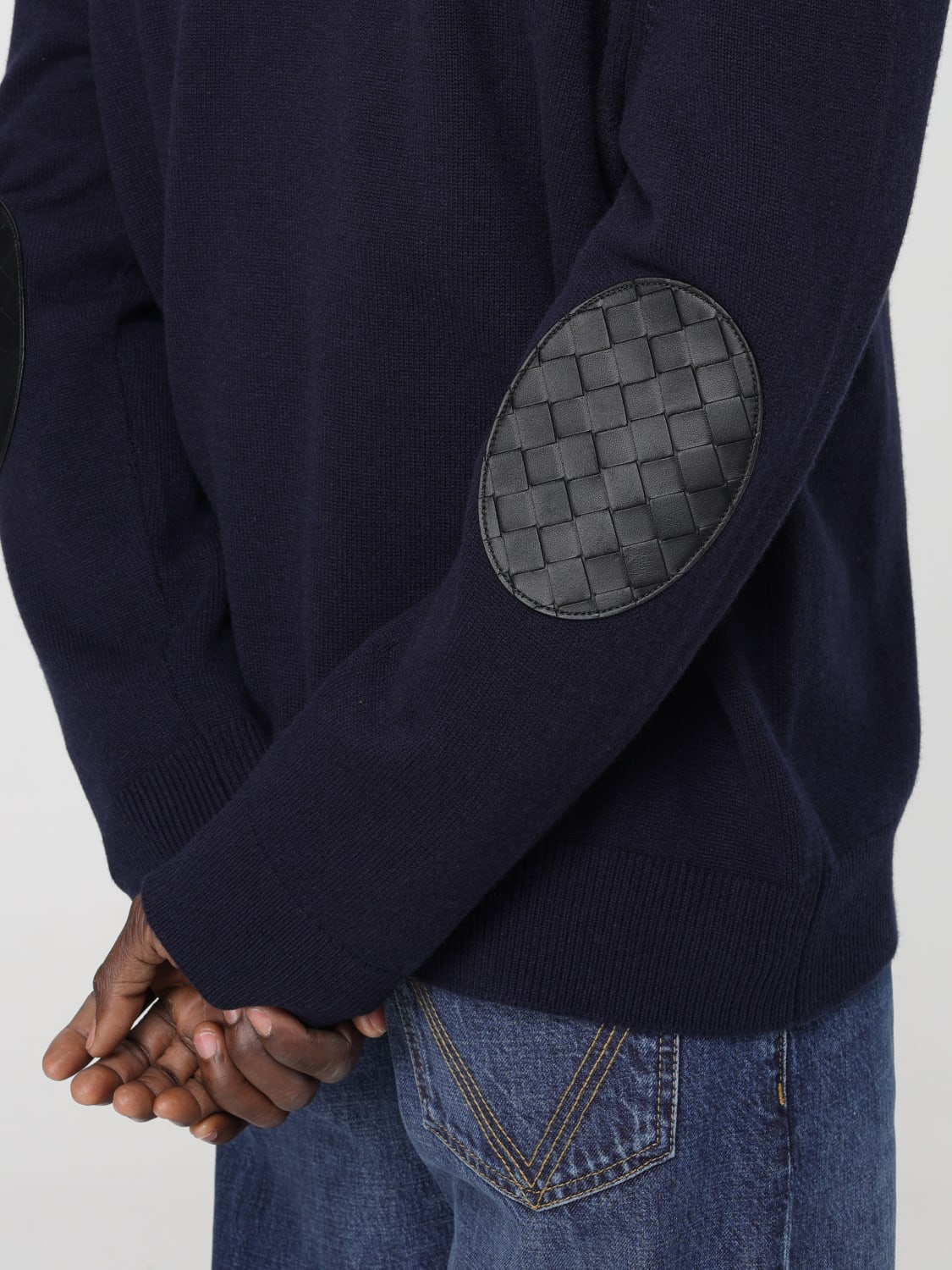 BOTTEGA VENETA MAGLIA: Cardigan Bottega Veneta in cashmere con toppe Intrecciato, Blue - Img 5
