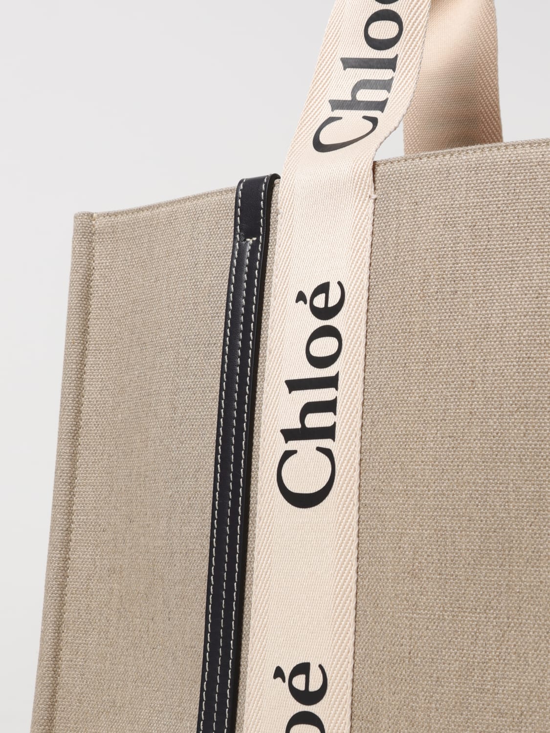 トートバッグ CHLOE Woman Tote bags Blue C22AS383I26 91J CHLOÉ: Handbag woman - Blue | Chloé tote bags C22AS383I26