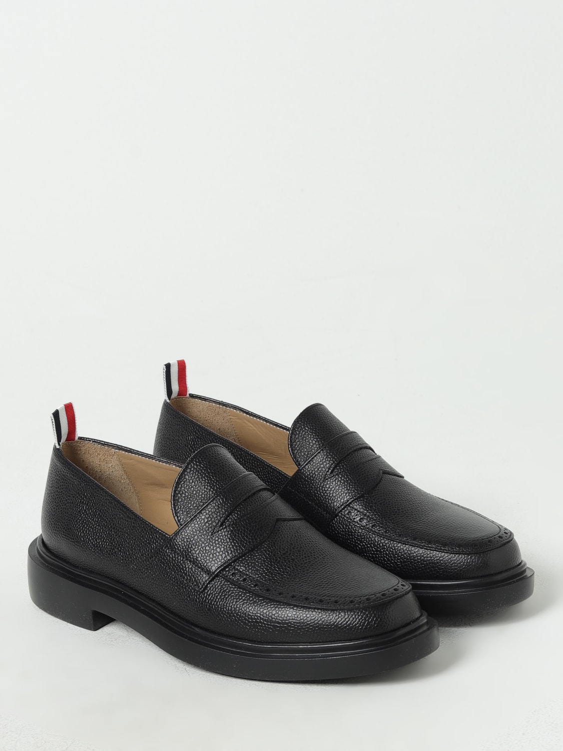 THOM BROWNE MOCASSINI: Mocassino Thom Browne in pelle a grana, Nero - Img 2