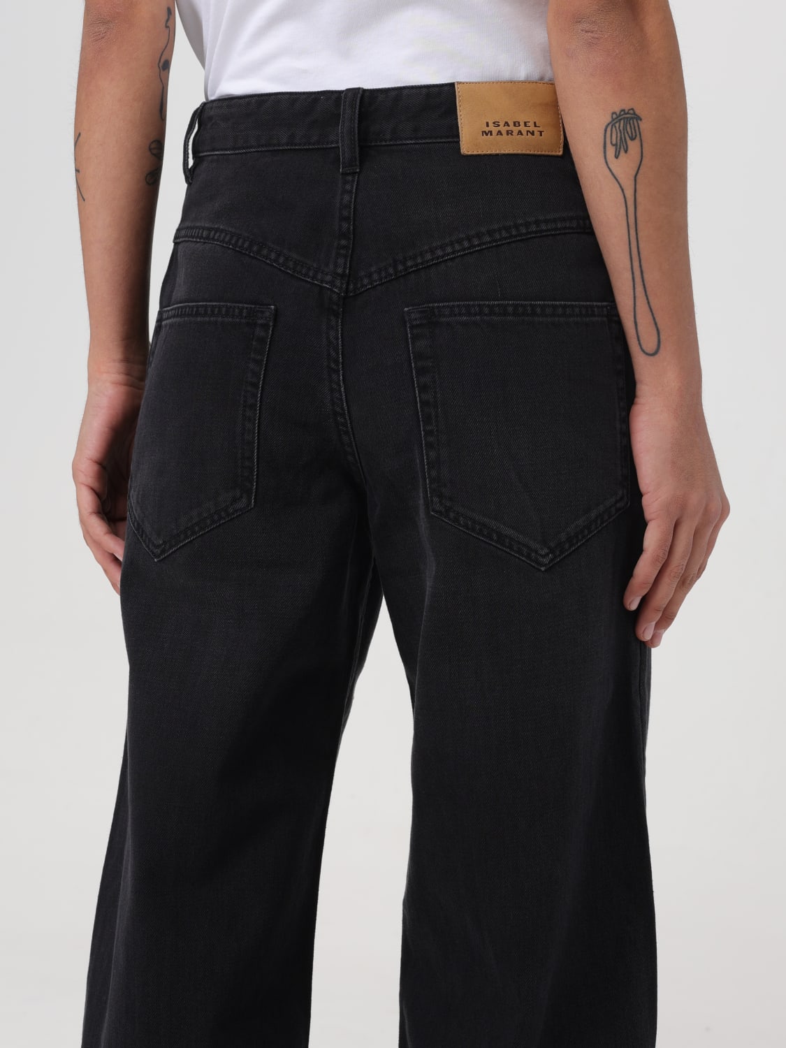 デニム・ジーパン ISABEL MARANT Woman Jeans Black PA0266FBB1H09I 01BK Isabel Marantアウトレット:ジーンズ レディース - ブラック
