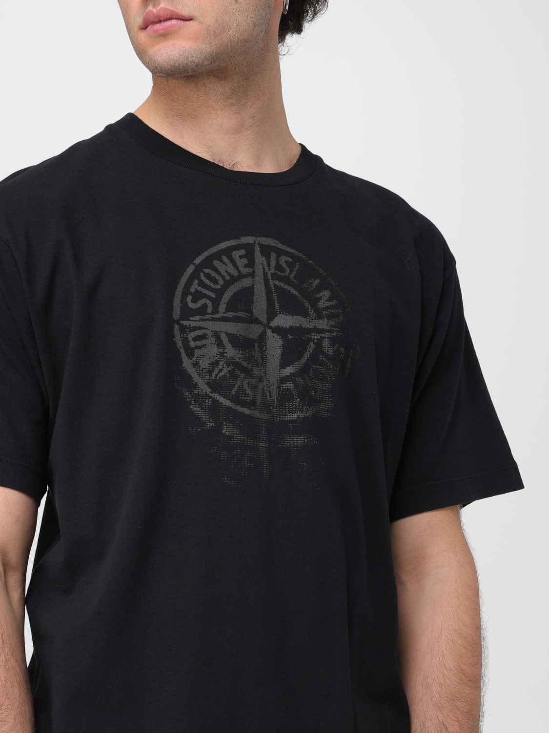国内発送 Stone  2RC87 リフレクティブ プリントTシャツ 国内発送 Stone Island 2RC87 リフレクティブ プリントTシャツ
