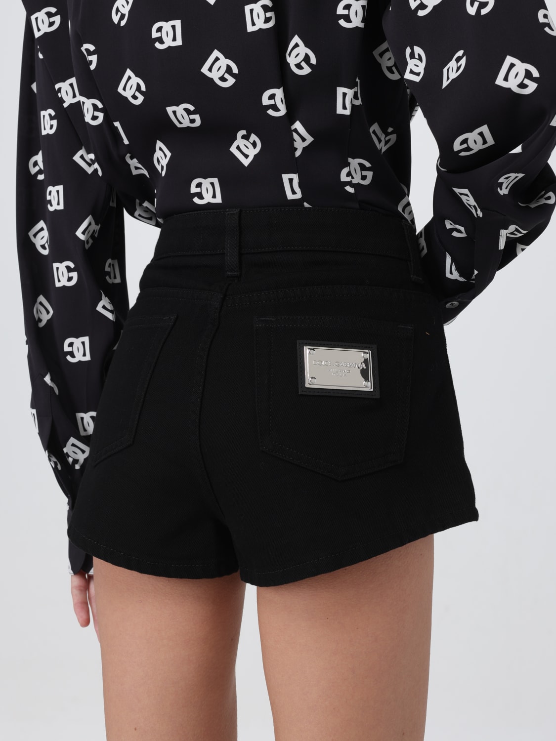 ショートパンツ DOLCE & GABBANA Woman Short Black FTCDDDG8KS0 S9001 Dolce & Gabbanaアウトレット：ショートパンツ レディース