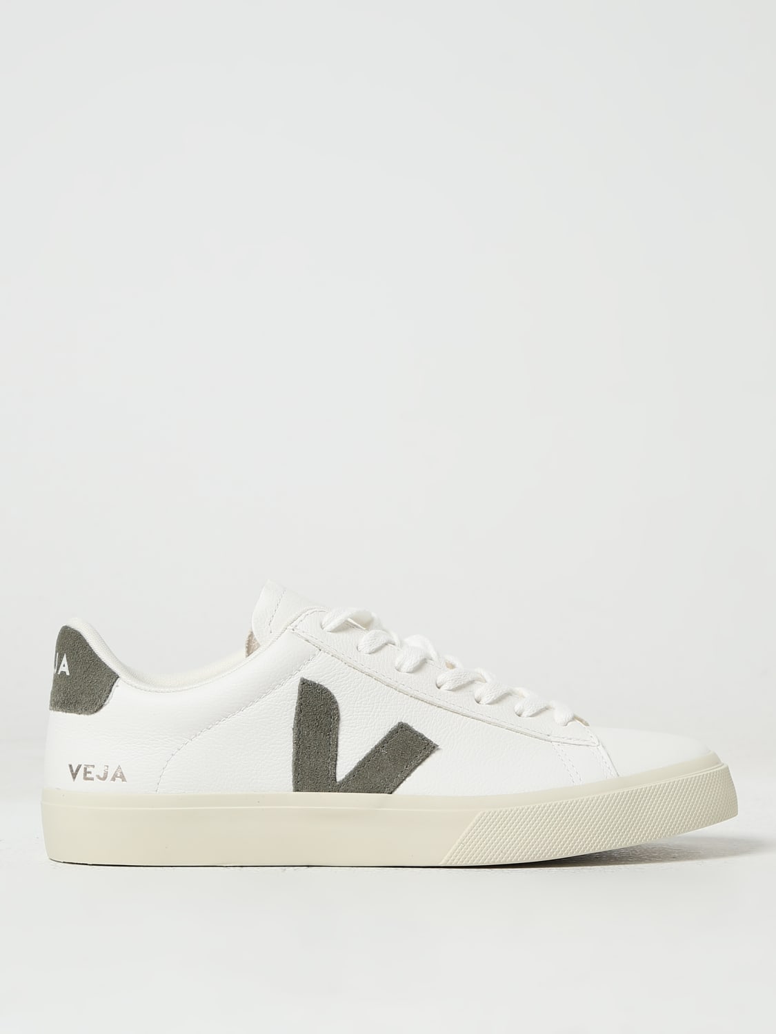 Giglio Sneakers Campo Chromefree Veja in pelle