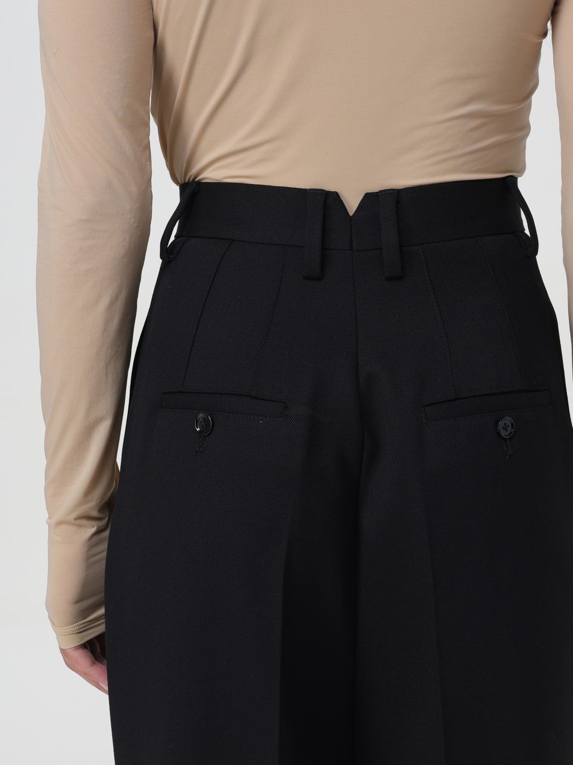 パンツ AMI PARIS Woman Pants Black FTR764KN0064 001 AMI PARIS: Pants woman - Black | Ami Paris pants