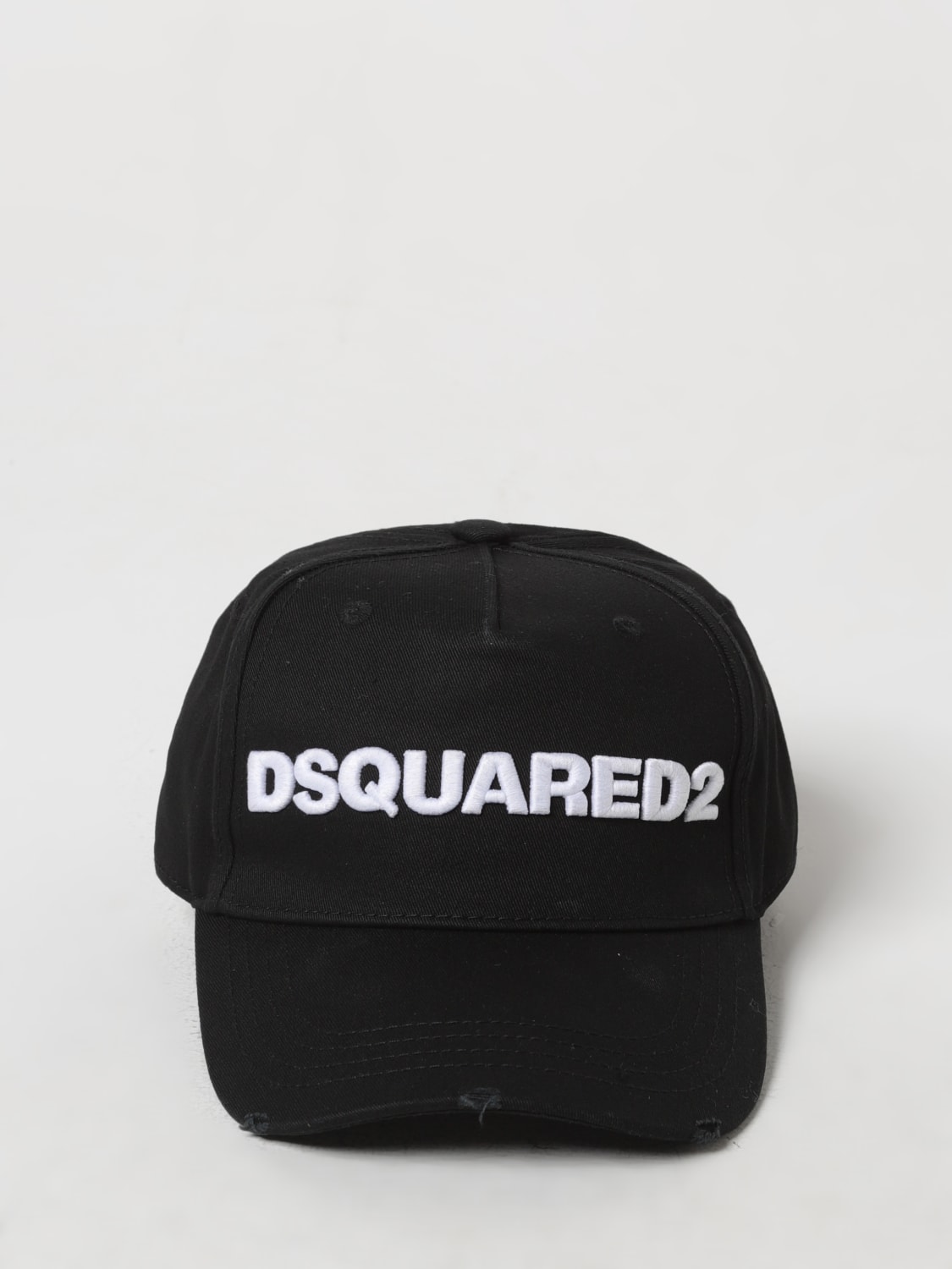 DSQUARED2: Hat men - Black | Dsquared2 hat BCM002805C00001 online at ...