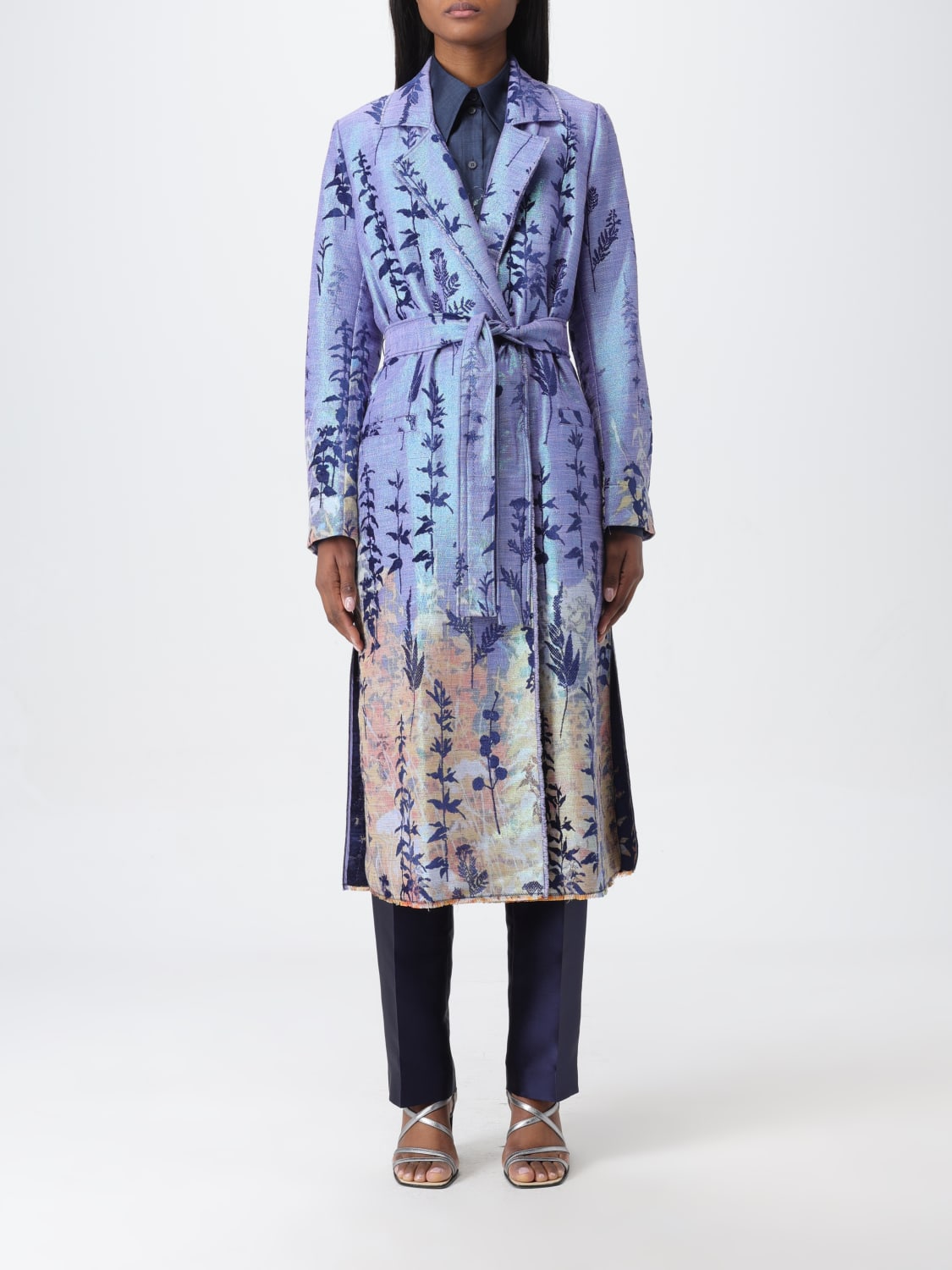 Veste femme forte sale