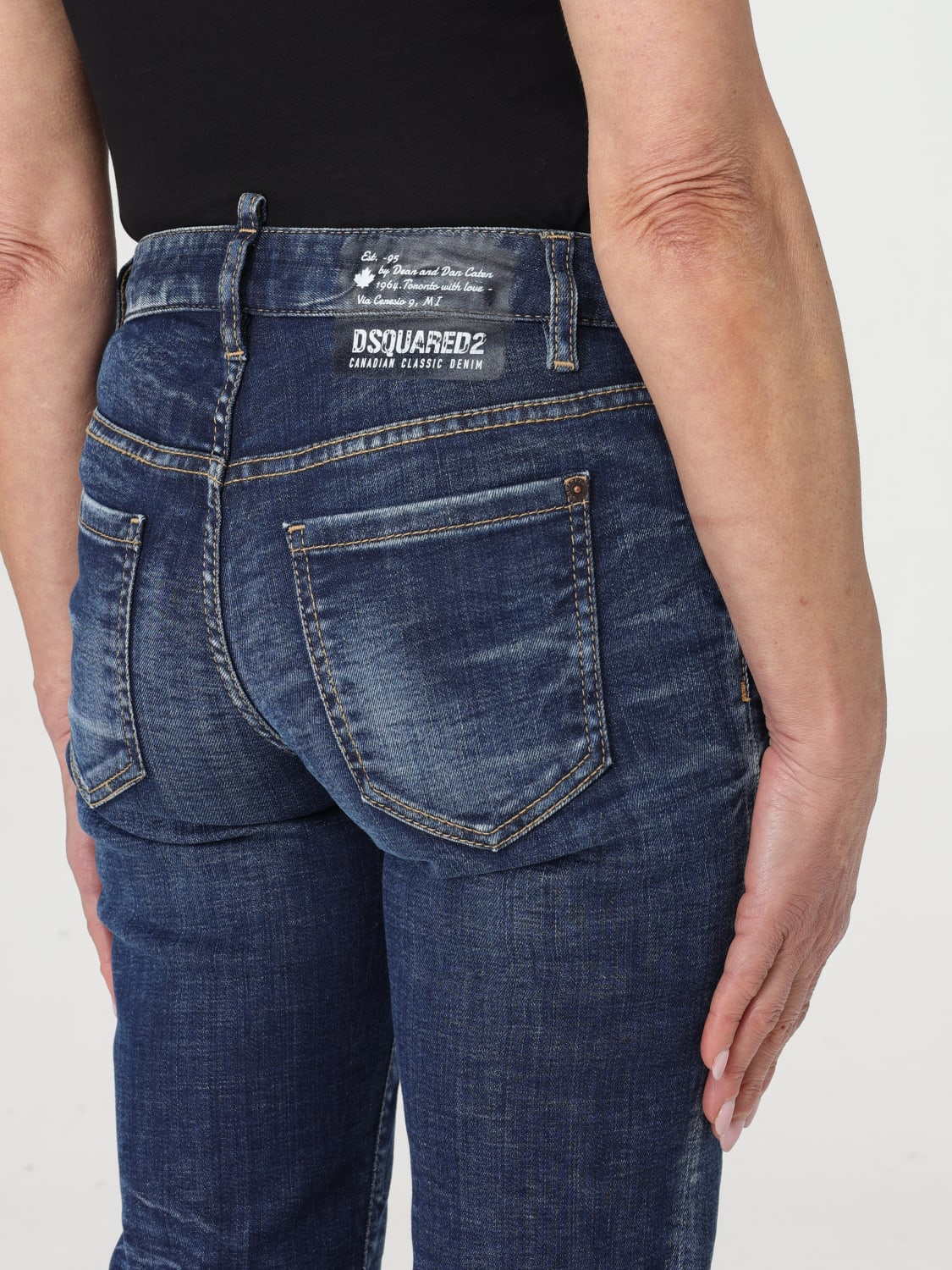 デニム・ジーパン DSQUARED2 Woman Jeans Blue S75LB0887S30342 470 Dsquared2 Outlet: Jeans woman - Blue | Dsquared2 jeans