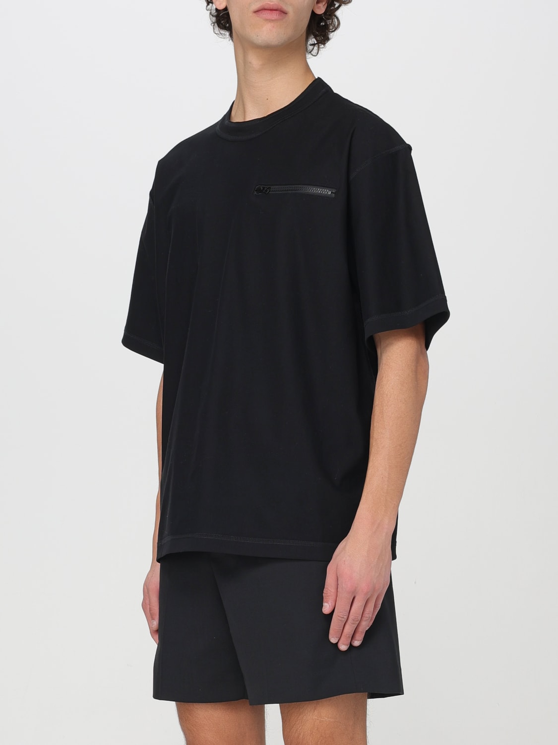 SACAI：Tシャツ メンズ - ブラック | GIGLIO.COMオンラインの