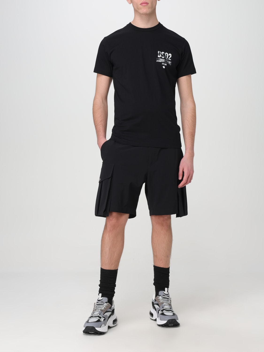 DSQUARED2 PANTALONCINO: Shorts Cargo Dsquared2 in nylon tecnico , Nero - Img 2