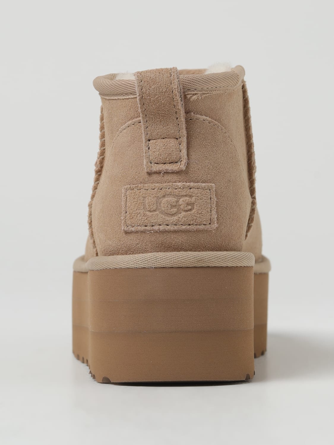 UGG: Shoes woman - Beige | UGG boots 1135092 online at