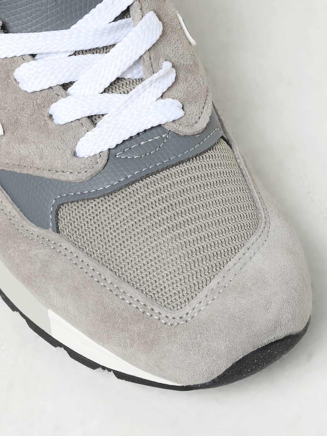 NEW BALANCE: Sneakers men - Grey | New Balance sneakers U998GR online ...