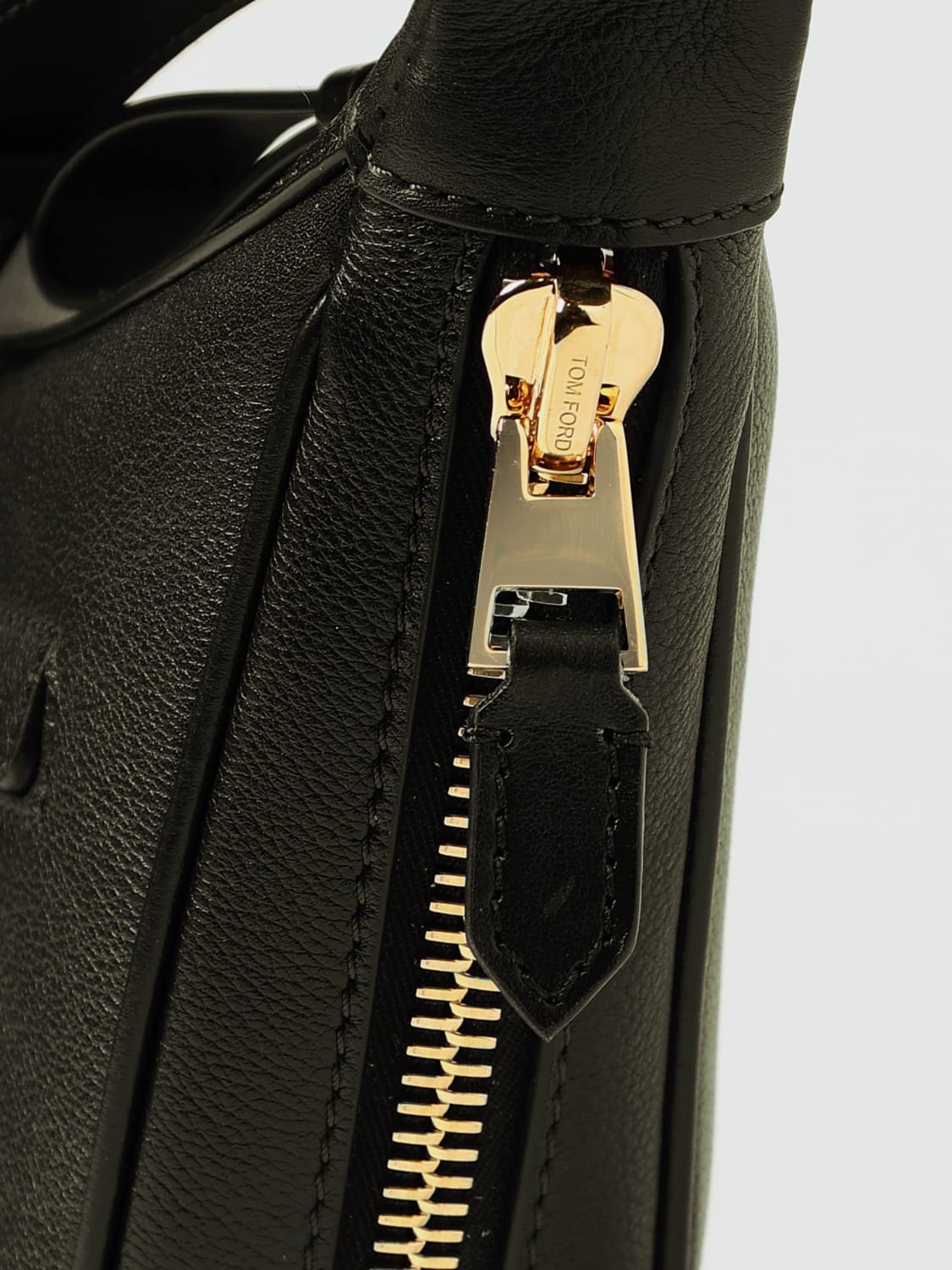 ショルダーバッグ TOM FORD Men Shoulder bag Olive H0585LCL376G 1E036 Tom Ford Outlet: Shoulder bag men - Olive | Tom Ford