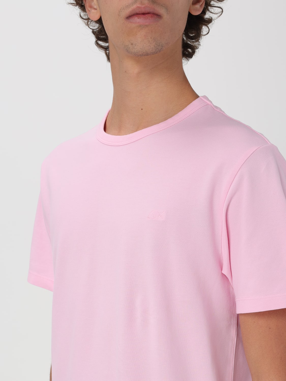 Tシャツ・カットソー SUN68 Men T-shirt Cyclamen T34132 72 SUN68: T-shirt men Sun 68 - Cyclamen | SUN68 t-shirt T34127