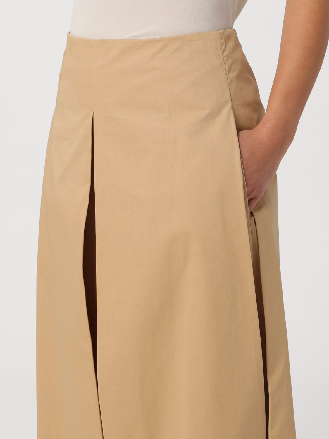 スカート TORY BURCH Women Skirts 167350253 Beige ベージュ系 イタリア Tory Burch(トリーバーチ) スカート