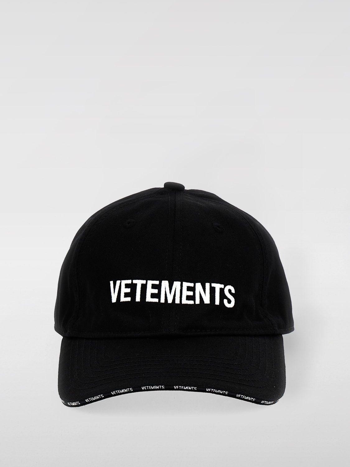 VETEMENTS: Hat men - Black | Vetements hat UE64CA100B online at 