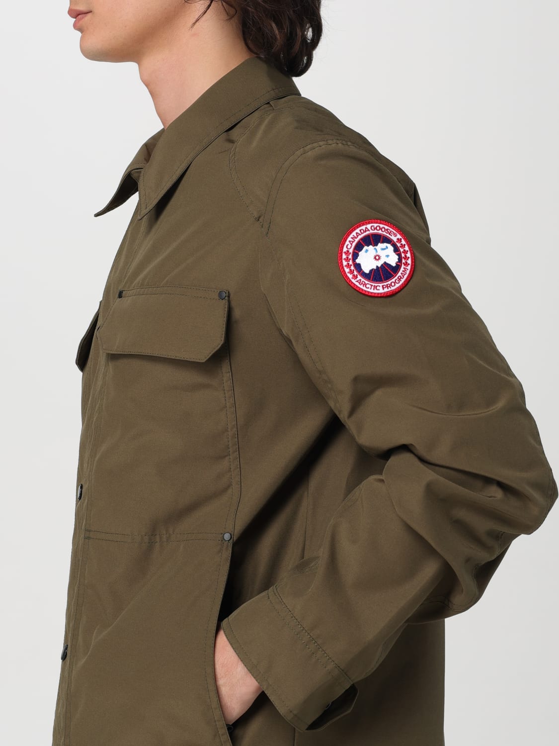 Canada Goose Outlet Giacca uomo Militare Giacca Canada Goose 2447M online su GIGLIO.COM