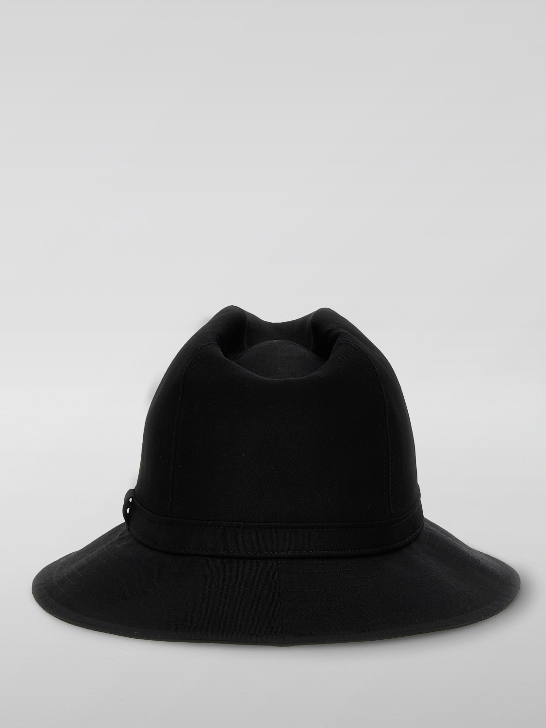 Hat men Yohji Yamamoto