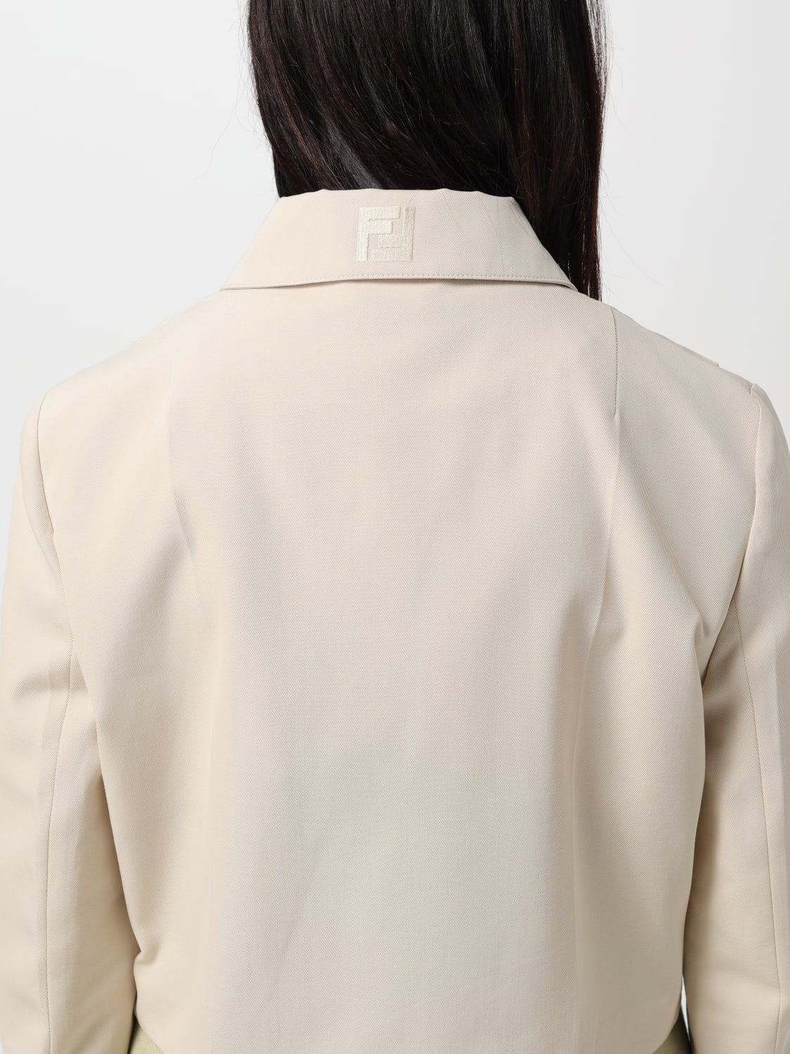 ジャケット FENDI Tailored crop jacket Beige FJ7474ARU5 Fendi Outlet: Jacket woman - Beige | Fendi jacket FJ7474ARU5