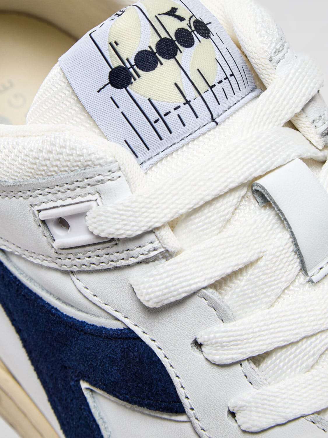 Diadora Heritageアウトレット：スニーカー メンズ Diadora