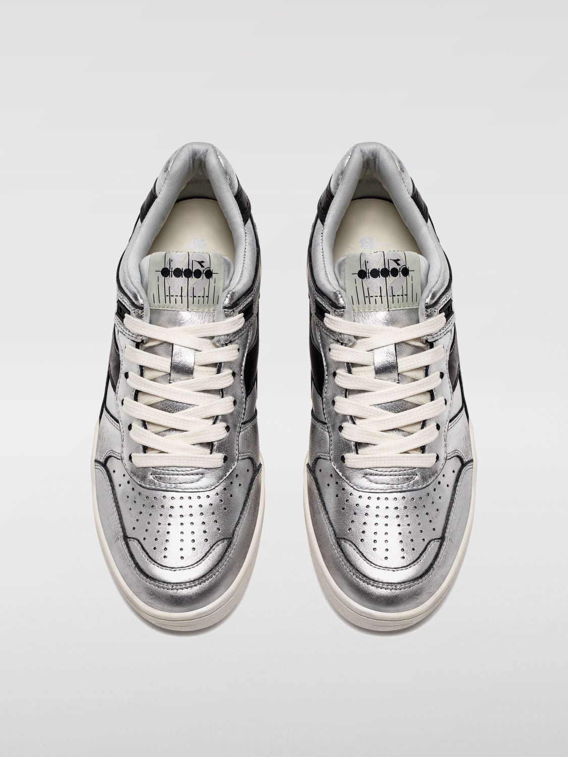 Diadora Heritageアウトレット：スニーカー レディース Diadora - シルバー | GIGLIO.COMオンラインのDiadora  Heritage スニーカー 181203