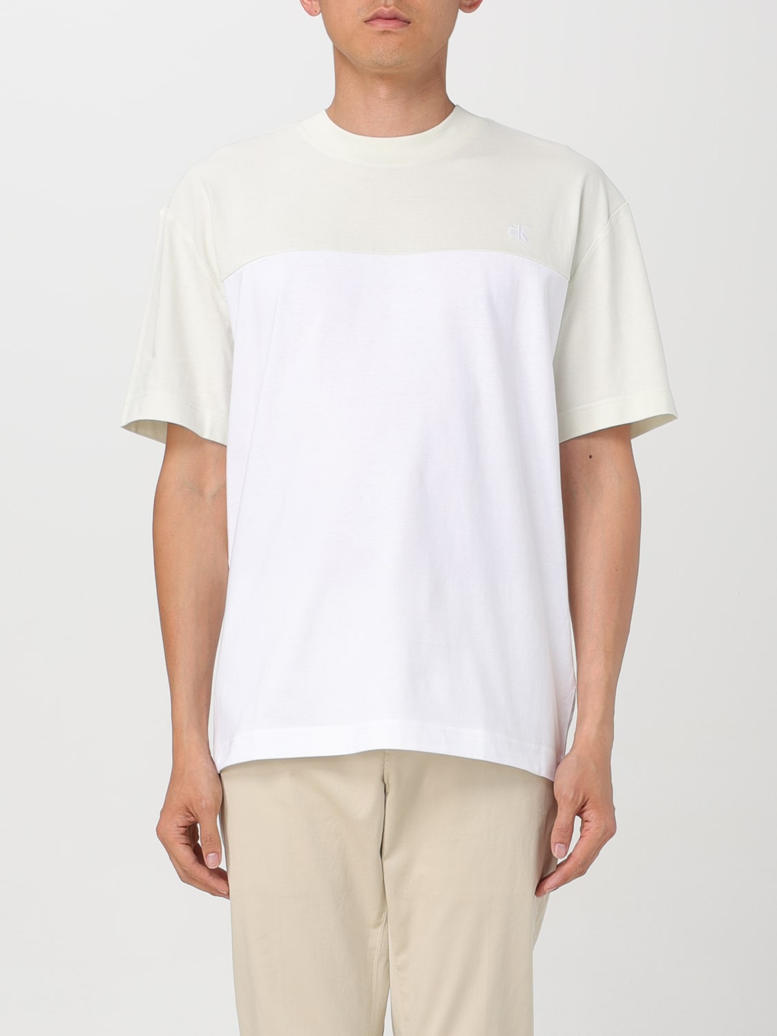 CALVIN KLEIN Tシャツ: Tシャツ メンズ Ck Jeans, ホワイト - Img 1