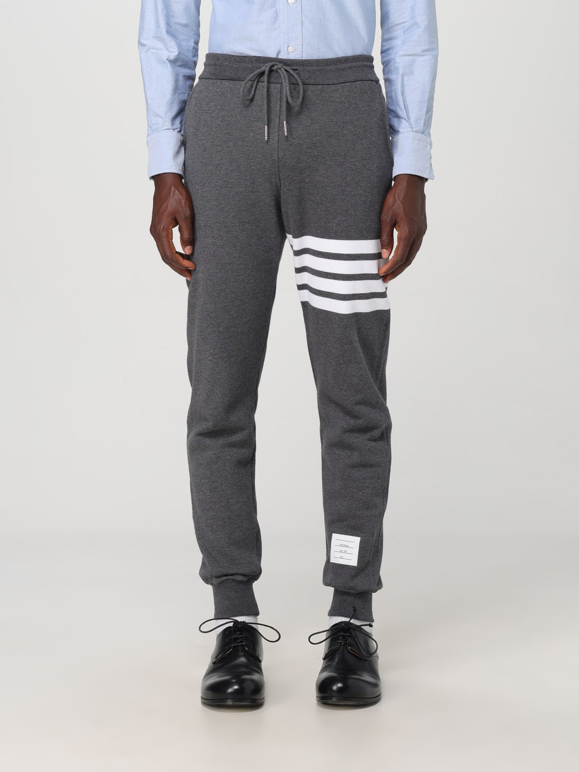 THOM BROWNE PANTALÓN: Chándales hombre Thom Browne, Gris - Img 1