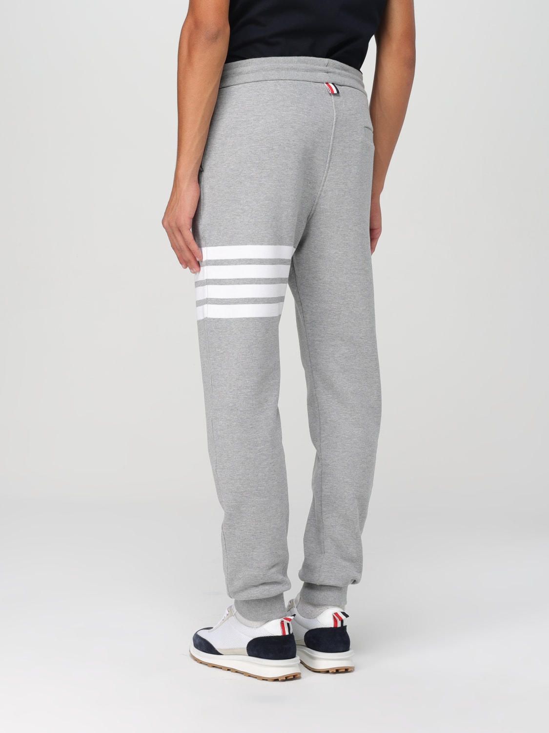 THOM BROWNE PANTS: Sweat men Thom Browne, Grey 1 - Img 3