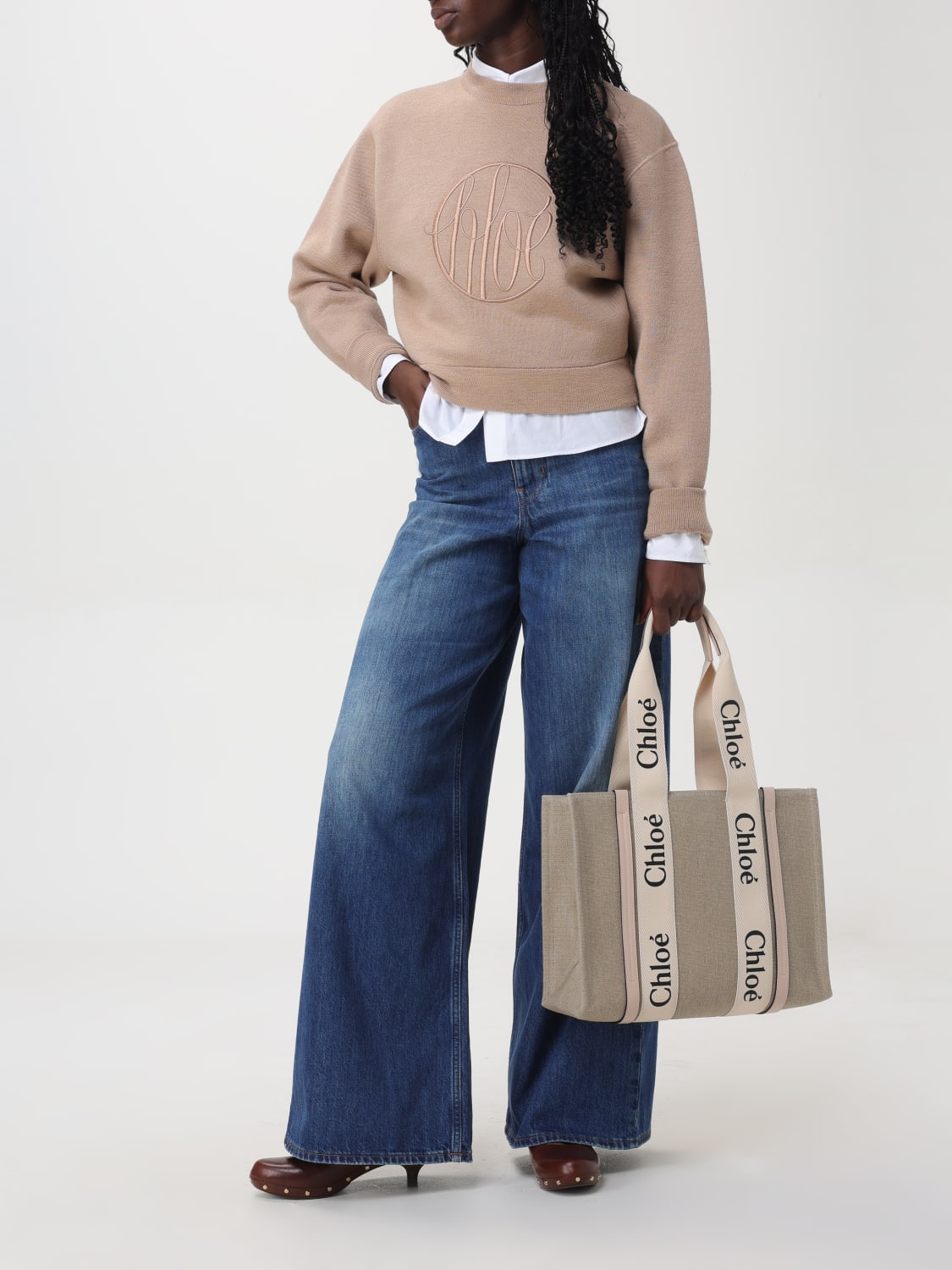 ショルダーバッグ・ポシェット CHLOE Woman Shoulder bag Dove Grey CHC22AS383I26 6J5 CHLOÉ: Crossbody bags woman - Dove Grey | Chloé shoulder bag