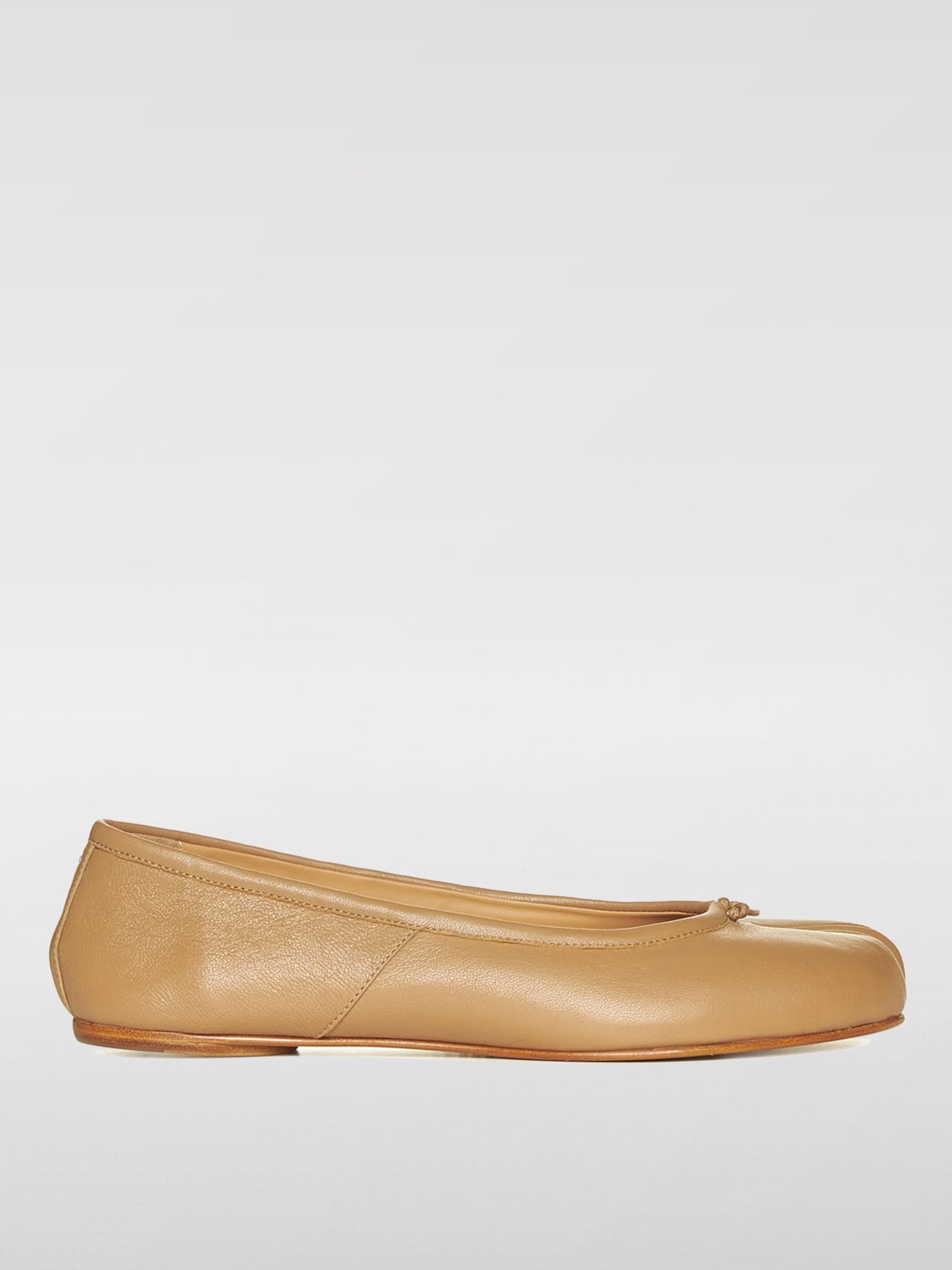 MAISON MARGIELA BALLET FLATS: Maison Margiela Tabi Nappa leather ballet flats, Nude - Img 1