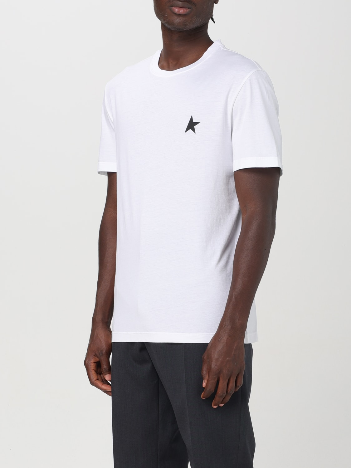 Tシャツ・カットソー GOLDEN GOOSE Men T Shirts GMP01220 P00059310364 White Black Star t-shirt | Golden Goose | OTTODISANPIETRO