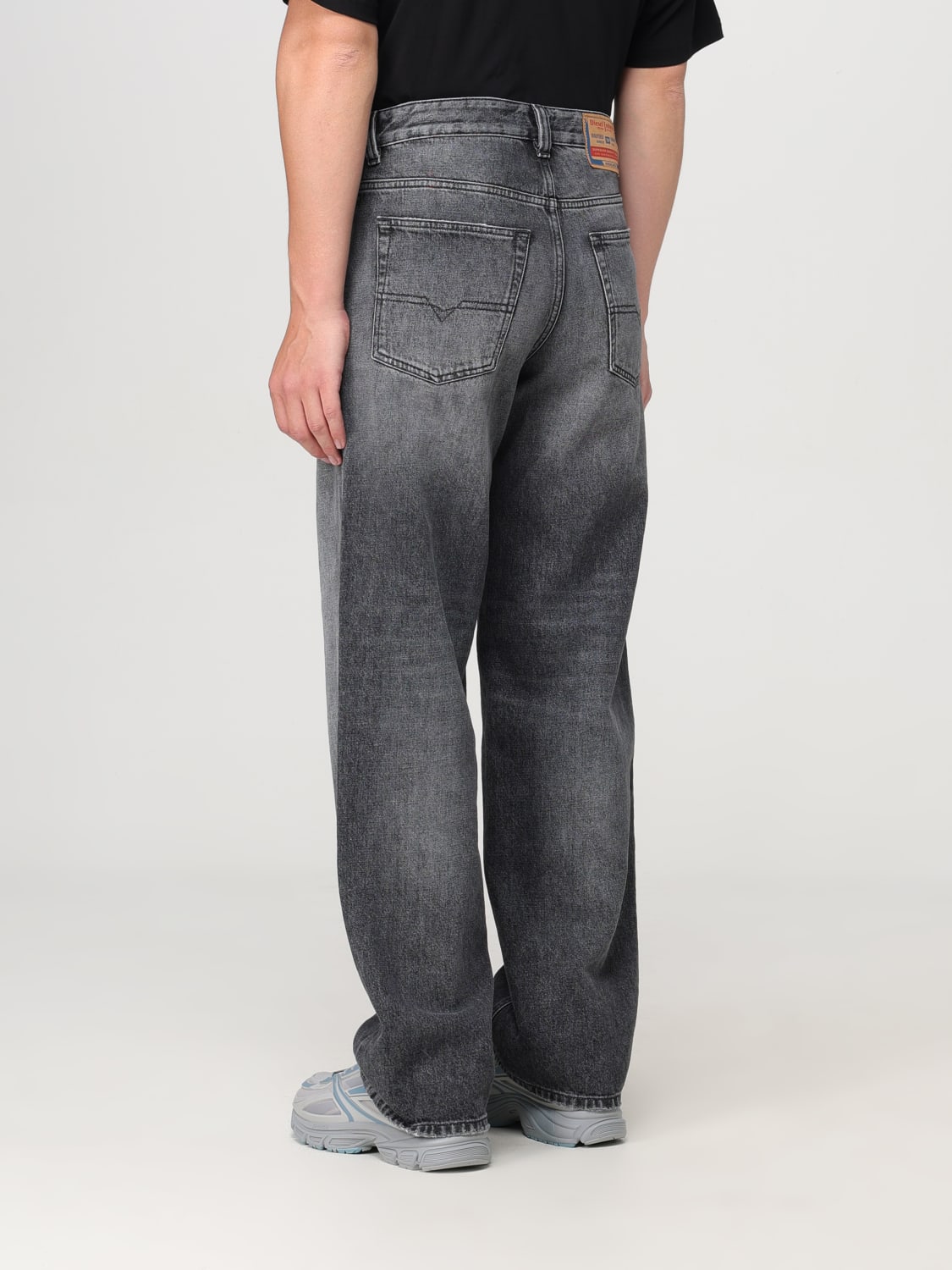 Mens grey diesel jeans hotsell