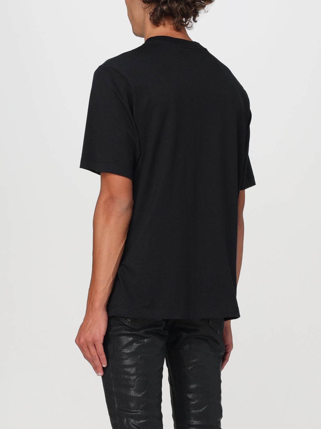 Tシャツ・カットソー AMIRI Men T-shirt Black AMJYTE1132 BLACK AMIRI: T-shirt men - Black | Amiri t-shirt AMJYTE1060 online