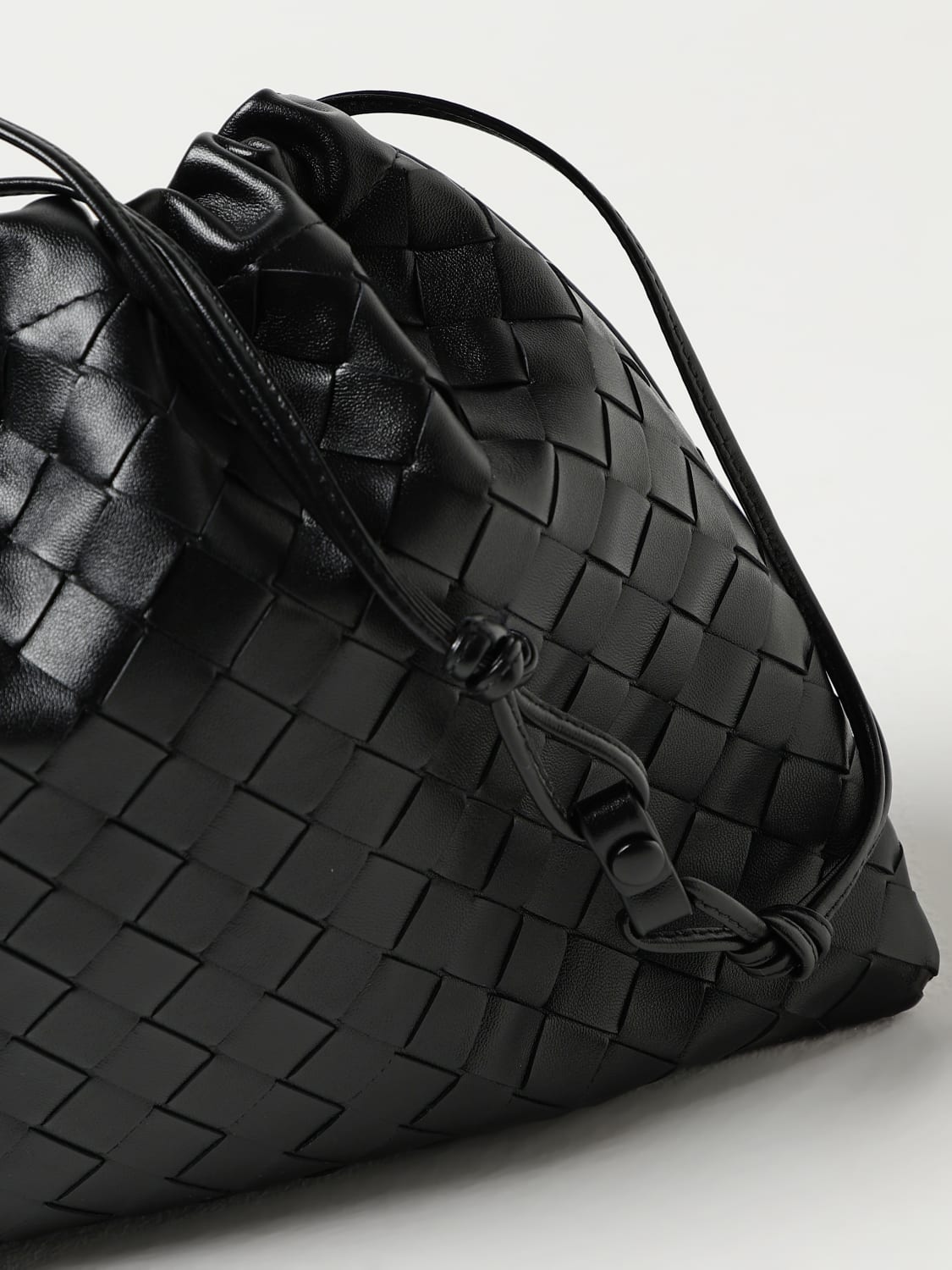 BOTTEGA VENETA: Handbag woman - Black | Bottega Veneta handbag