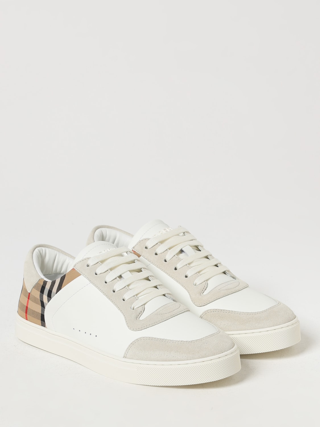 BURBERRY Baskets homme Blanc Baskets Burberry 8069089 en ligne sur GIGLIO.COM