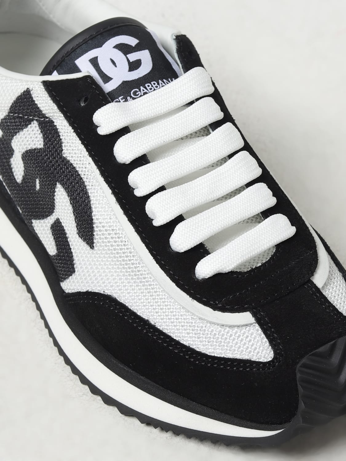 スニーカー DOLCE & GABBANA Woman Sneakers White CK2288A5355 89926 Mixed-material DG CUSHION sneakers in White for Women