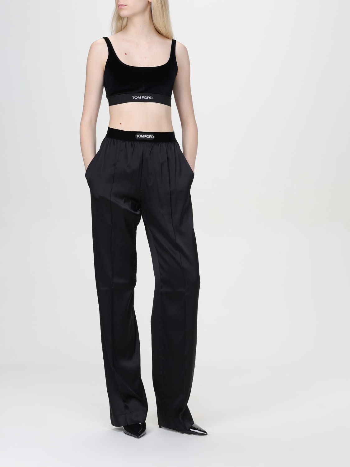 ボトムスその他 TOM FORD FW25 Tom Ford Trousers Black (PAJ096 JEX087LB999) Tom-Ford-Pants-20240705013613.