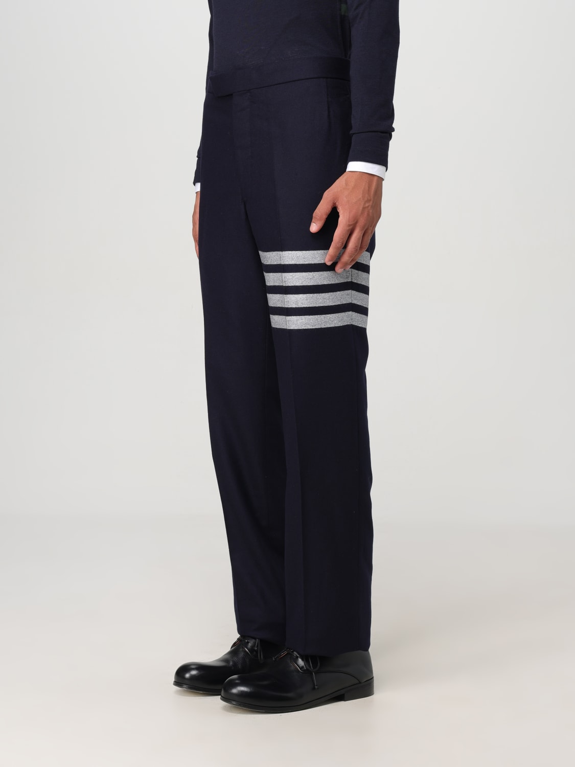 THOM BROWNE PANTS: Pants men Thom Browne, Navy - Img 4